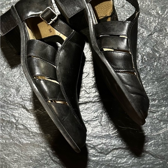 I N C black leather open shoe - Picture 2 of 5